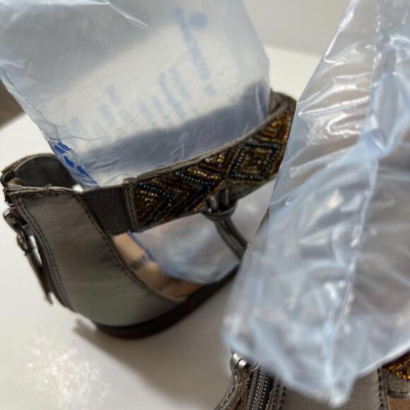 Minnetonka Sandals Womans 9 Beaded Flats Leather Brown Ankle Thong Bohemian - Picture 7 of 9